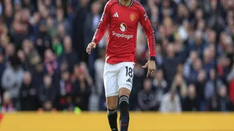 黄蜂对决太阳：实力比拼，攻防哪家强